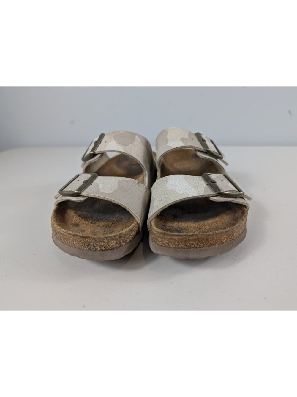 Birkenstock Arizona camouflage sandals women's size 8 men's size 6